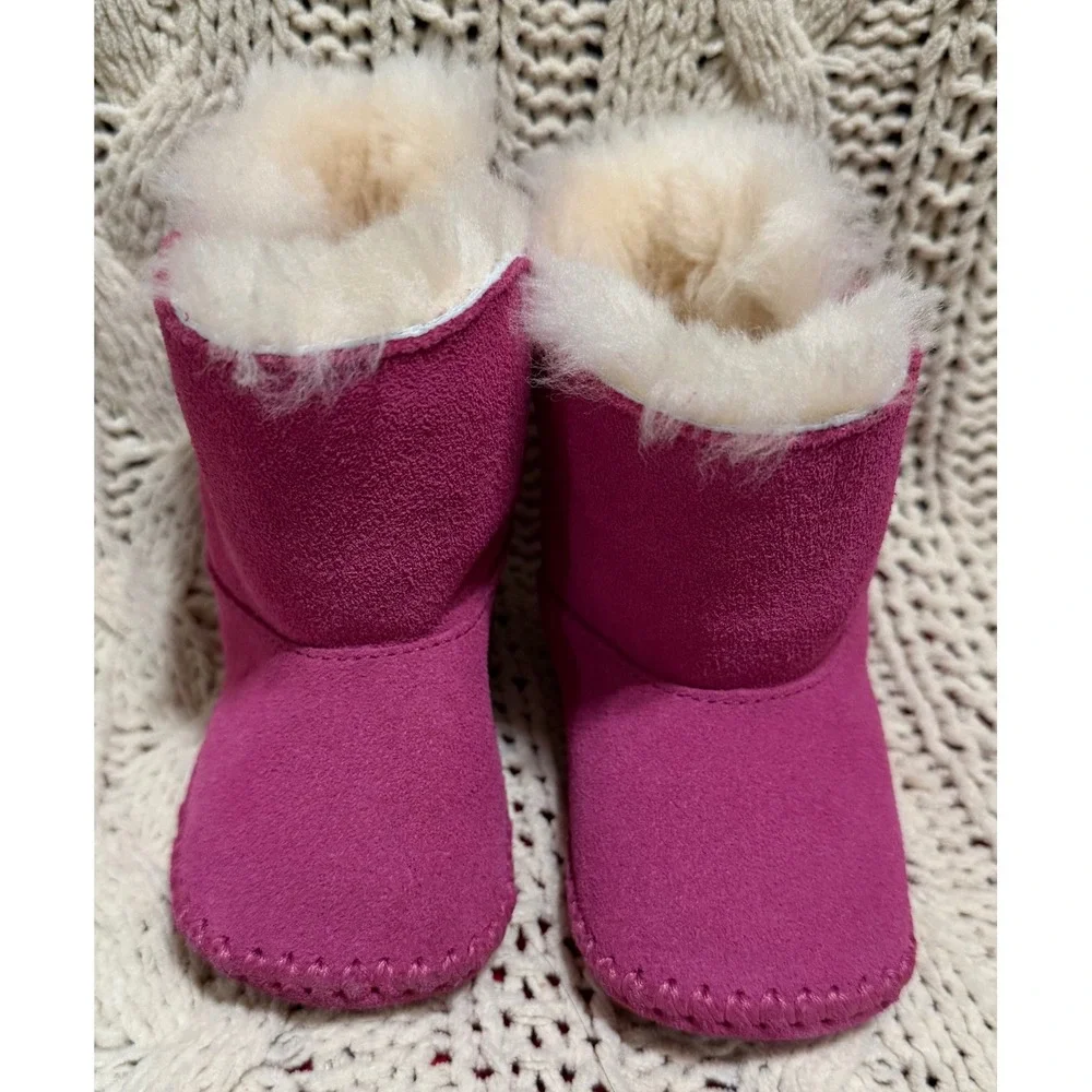UGG Australia Jesse Infant 2/3 Boots Pink Suede Sheepskin Lined Magenta Booties